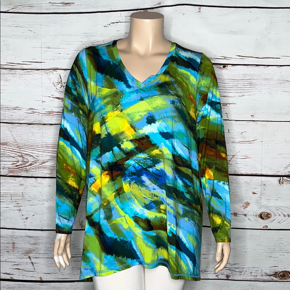 LOGO by Lori Goldstein NWOT 2X Abstract Print Asymmetrical Knit Top w/ Pockets